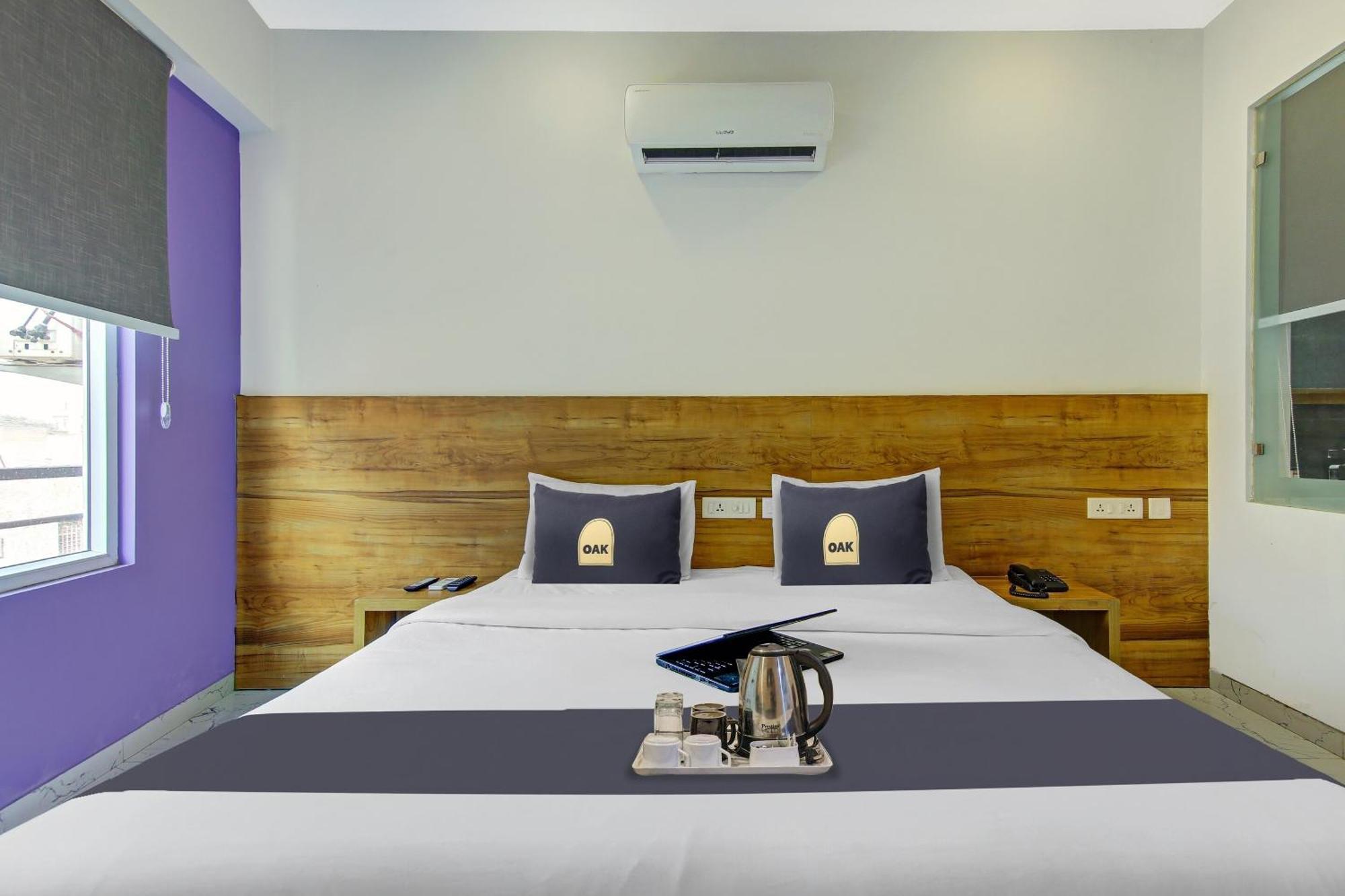 Super Townhouse Geetanjali Inn غورغاون المظهر الخارجي الصورة